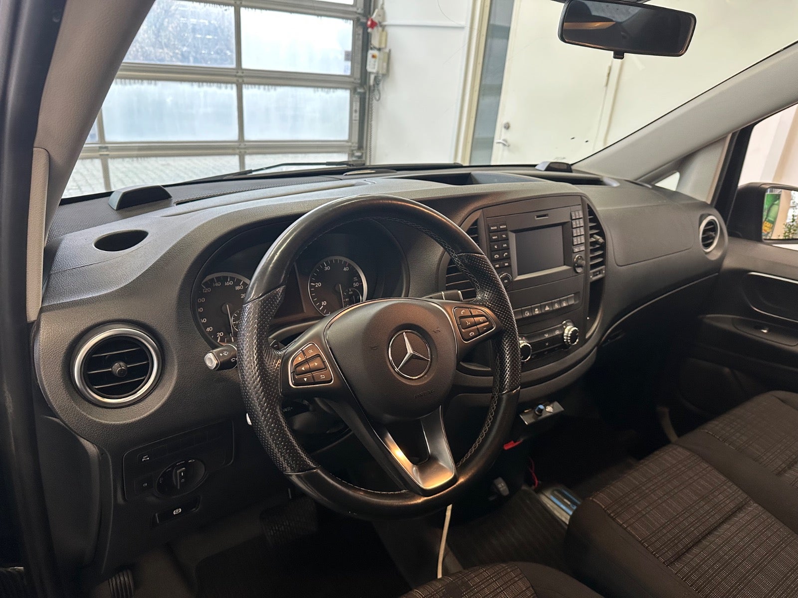 Billede af Mercedes Vito 116 2,2 CDi More aut. L