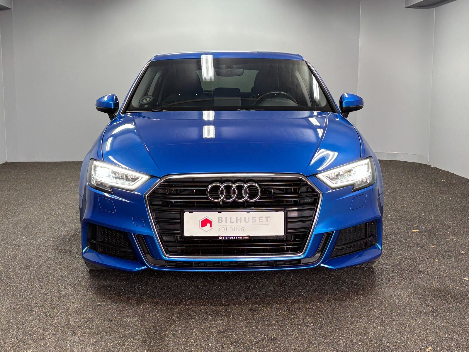 Billede af Audi A3 35 TDi S-line Sportback S-tr.