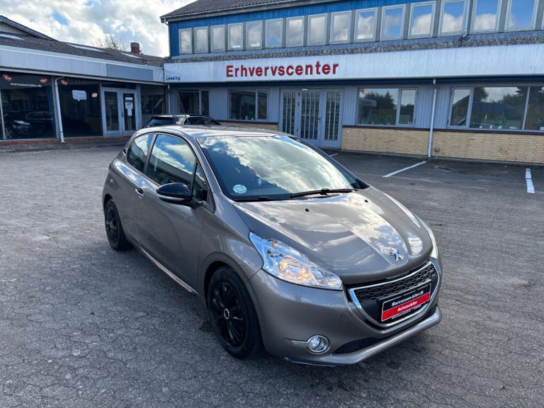 Peugeot 208 e-HDi 92 Active