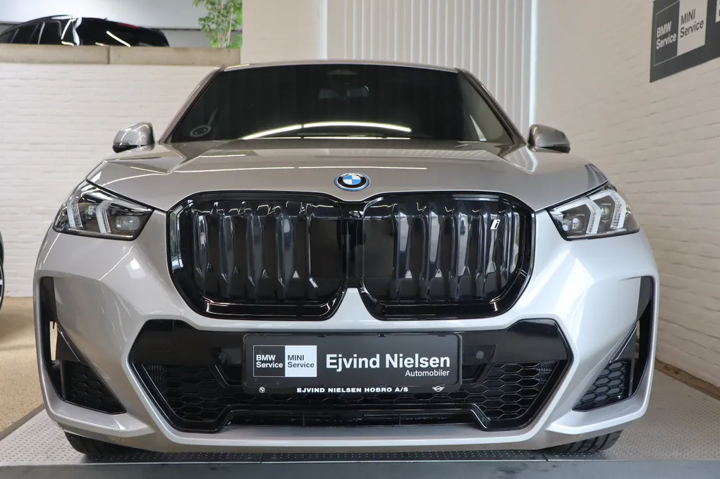 BMW iX1 xDrive30 M-Sport Premium
