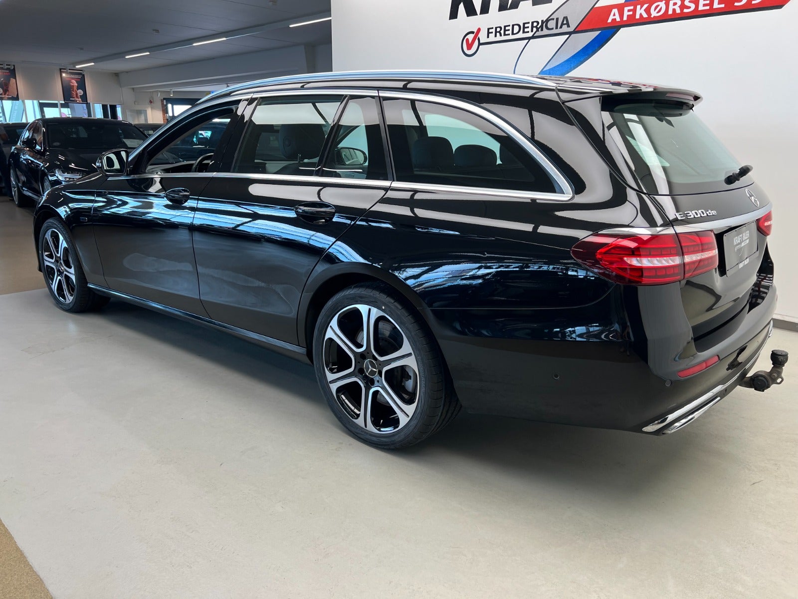 Billede af Mercedes E300 de 2,0 Business stc. aut.