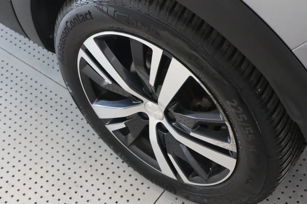 Peugeot 3008 BlueHDi 120 Allure EAT6 Van