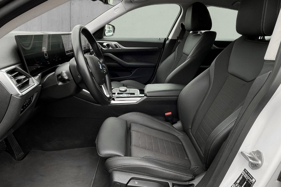 BMW i4 eDrive35 2023