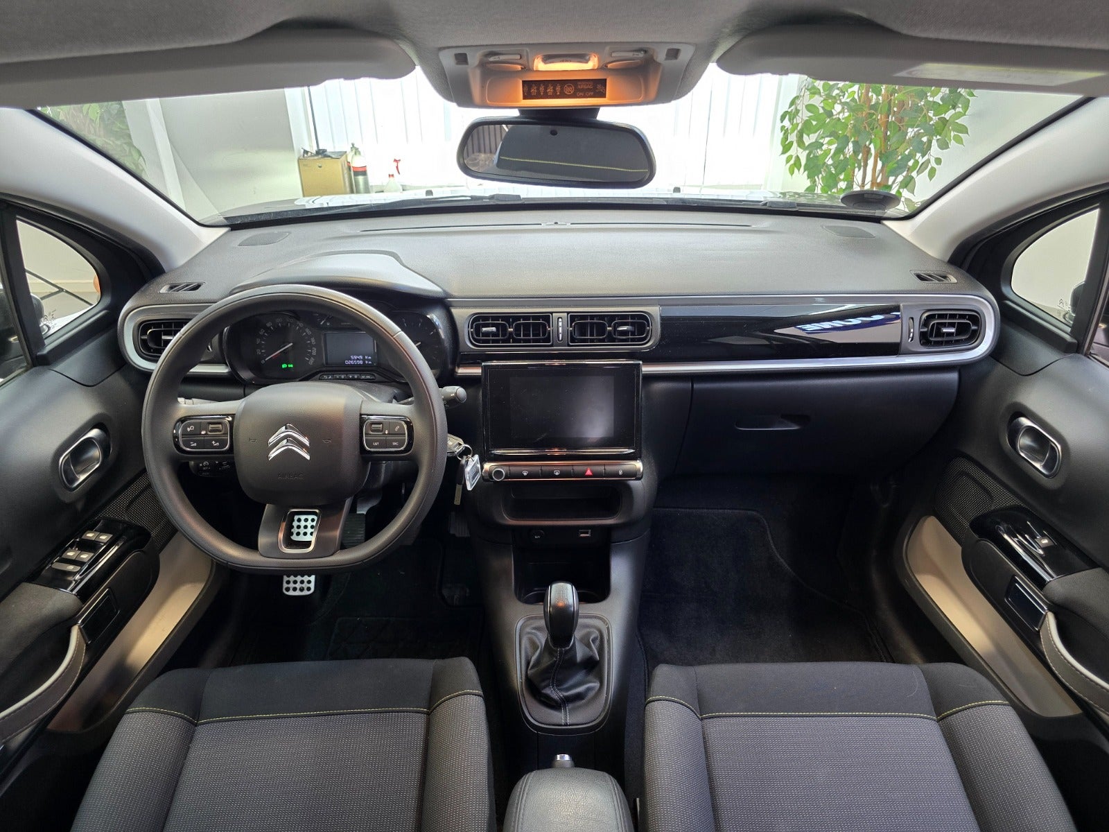 Billede af Citroën C3 1,2 PureTech 83 Shine LTD