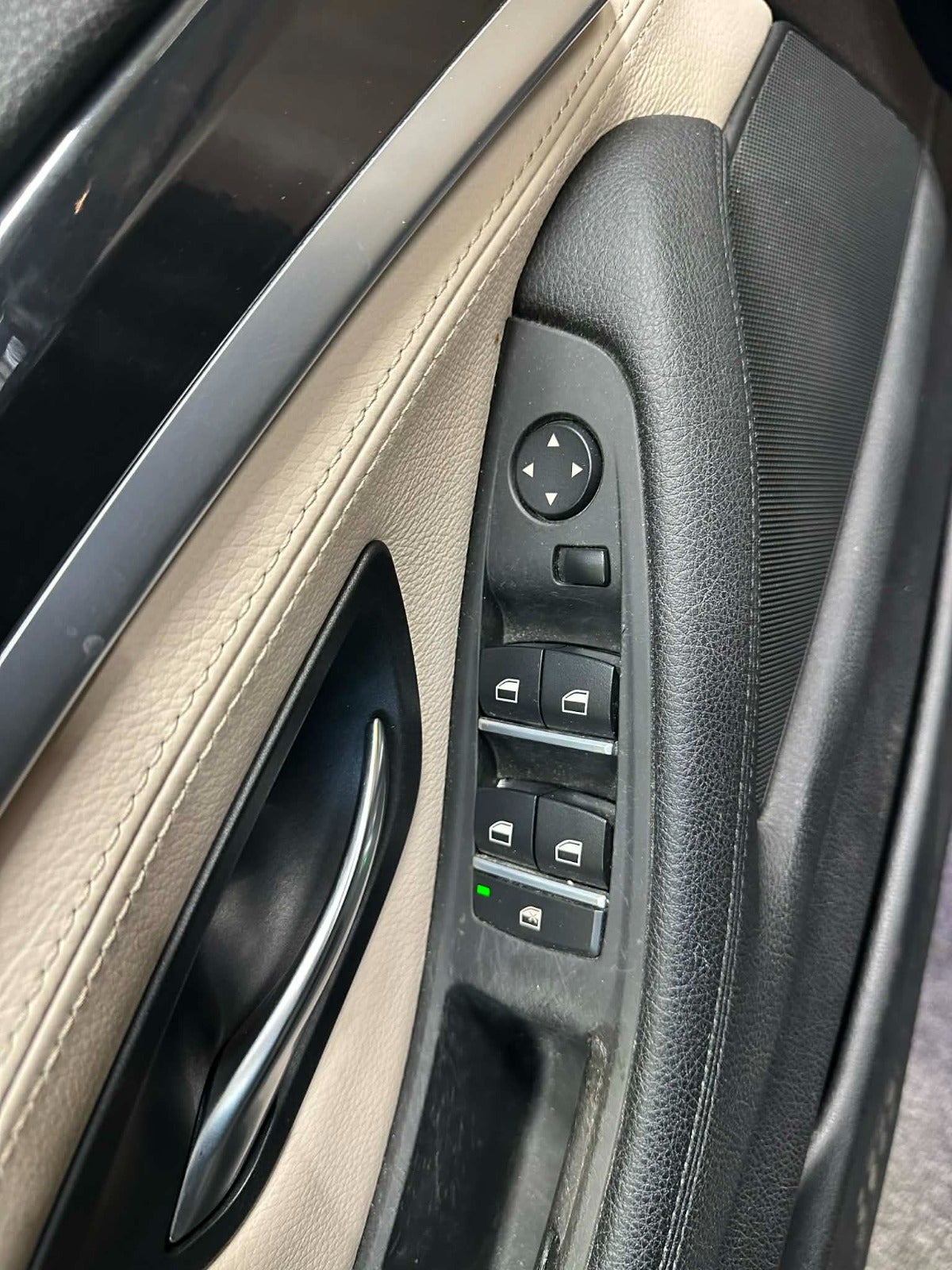 Billede af BMW 523i 3,0 aut.