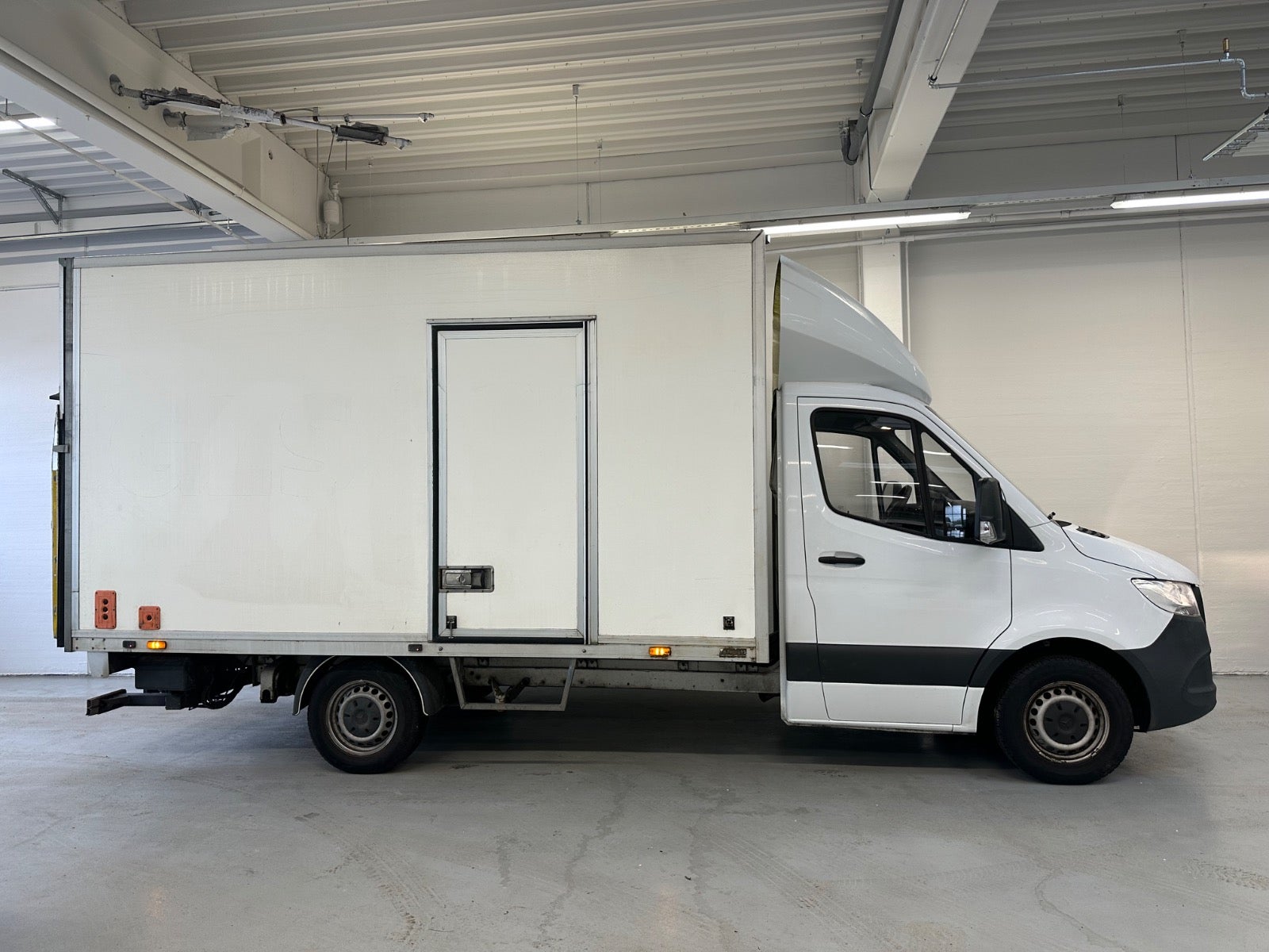 Billede af Mercedes Sprinter 314 2,2 CDi Alukasse m/lift aut. FWD