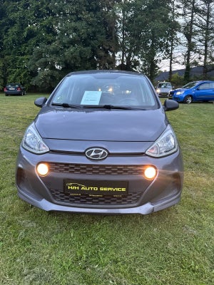 Hyundai i10 1,0 Life Benzin modelår 2019 km 129000 Gråmetal nysynet ABS airbag alarm centrallås serv