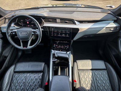 Audi e-tron S-line quattro