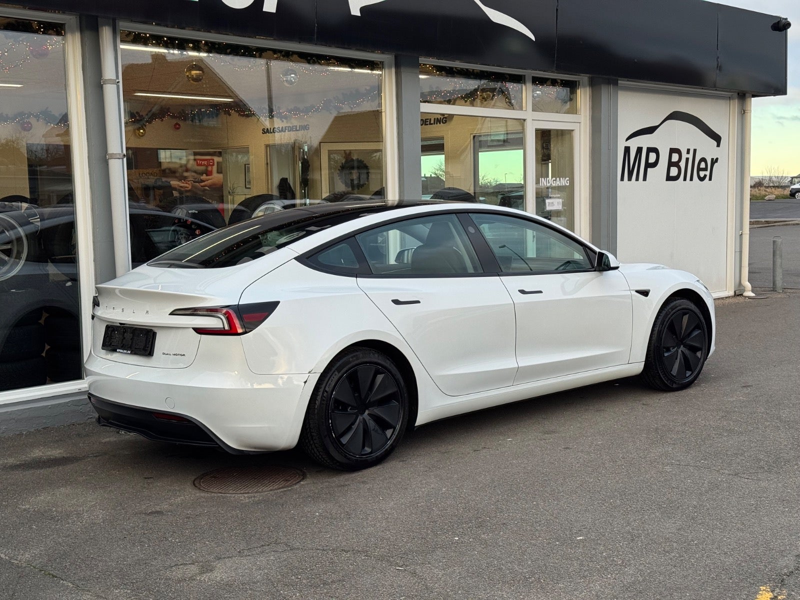 Billede af Tesla Model 3 Long Range AWD