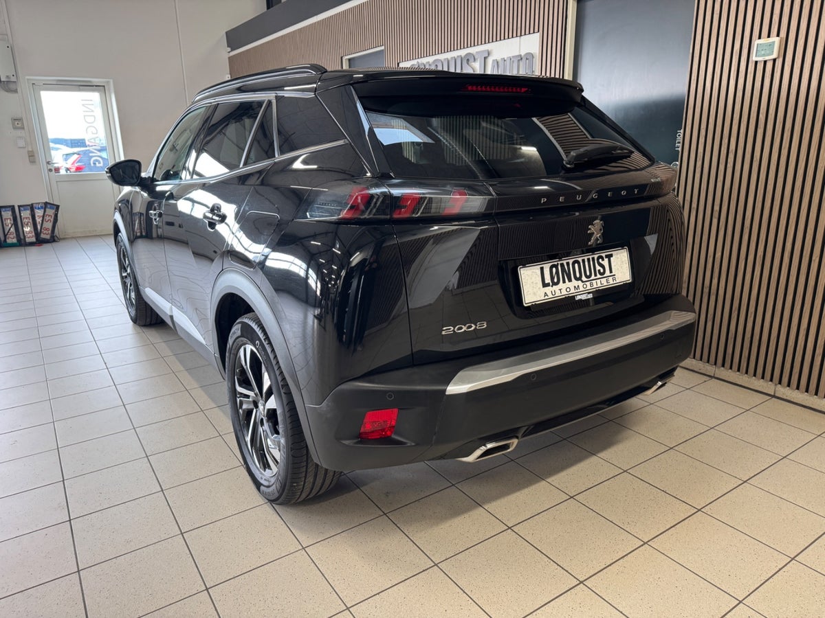 Peugeot 2008 PureTech 130 Selection Tech EAT8