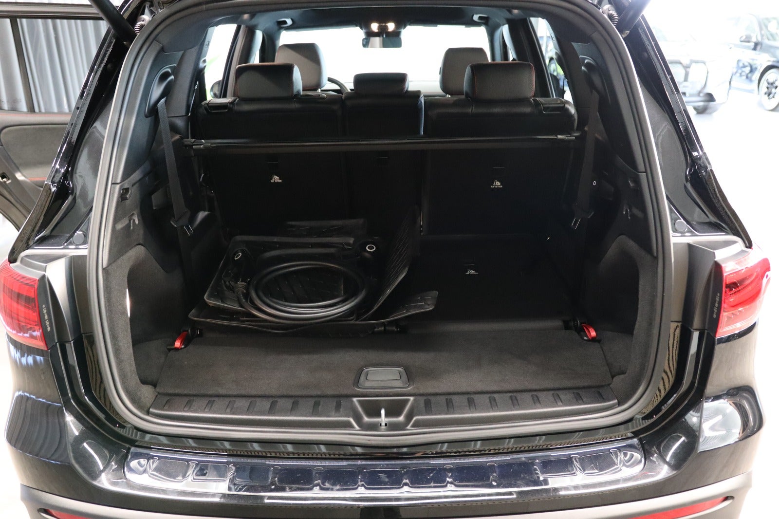 Billede af Mercedes EQB250+  AMG Line Advance Plus 7prs