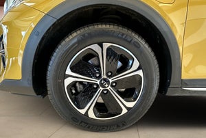 Kia XCeed PHEV Upgrade Intro DCT