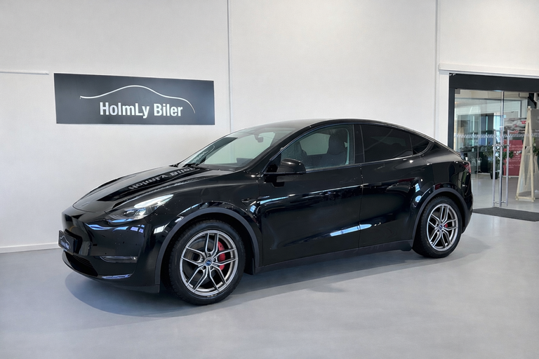 Tesla Model Y Performance AWD