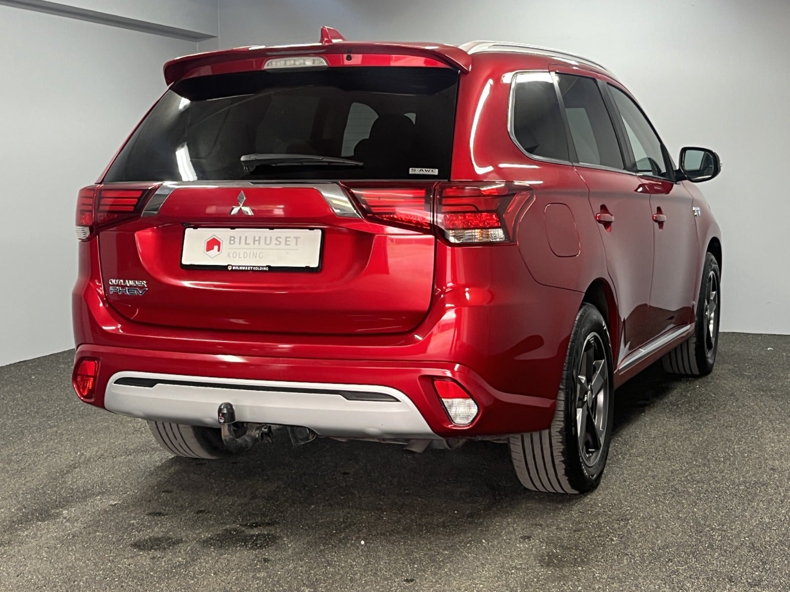 Billede af Mitsubishi Outlander 2,4 PHEV Inform+ CVT 4WD