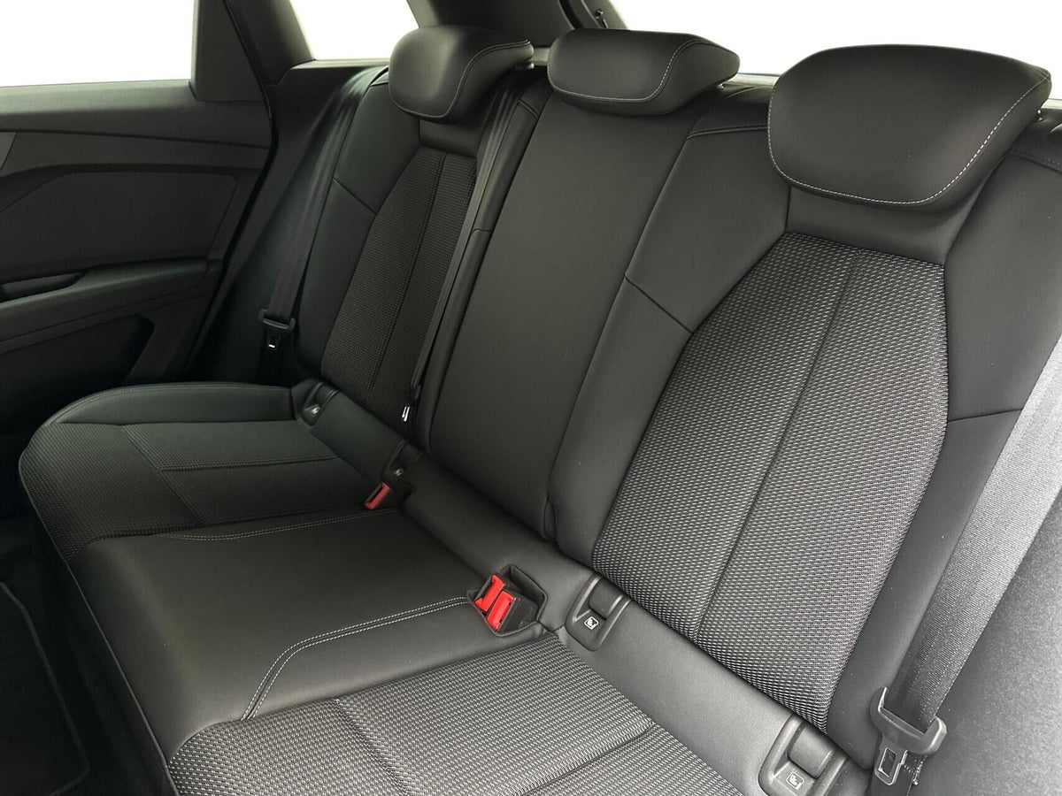 Audi Q4 e-tron S-line quattro billede 12