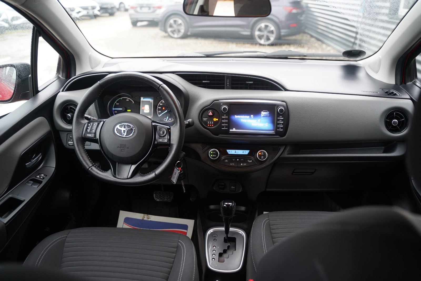 Billede af Toyota Yaris 1,5 Hybrid H2 e-CVT