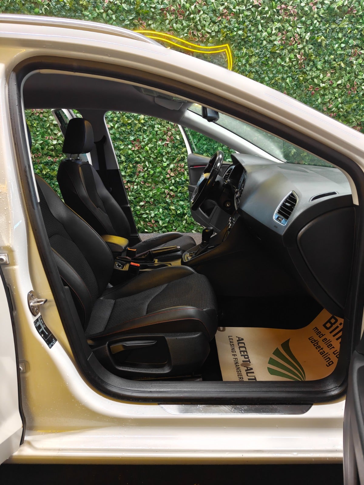 Billede af Seat Leon 2,0 TDi 150 FR ST DSG