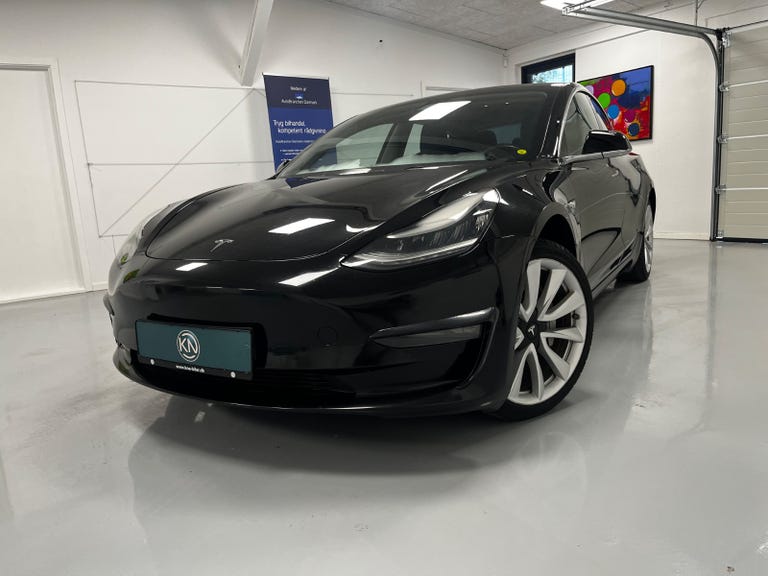 Tesla Model 3 Standard Range+ RWD
