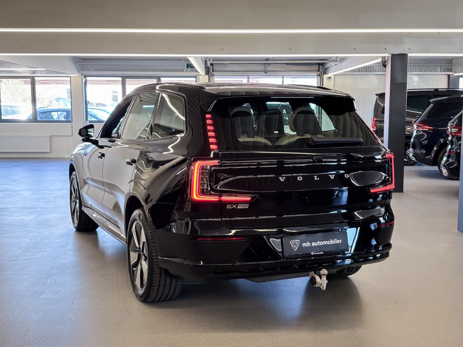 Billede af Volvo EX90  Plus 7prs
