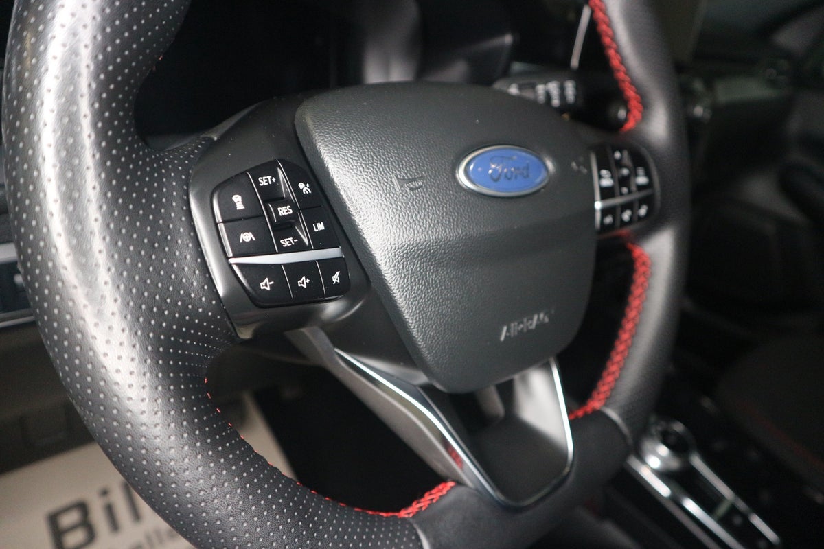Ford Kuga PHEV ST-Line CVT