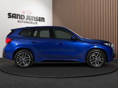 BMW iX1 eDrive20 M-Sport Van