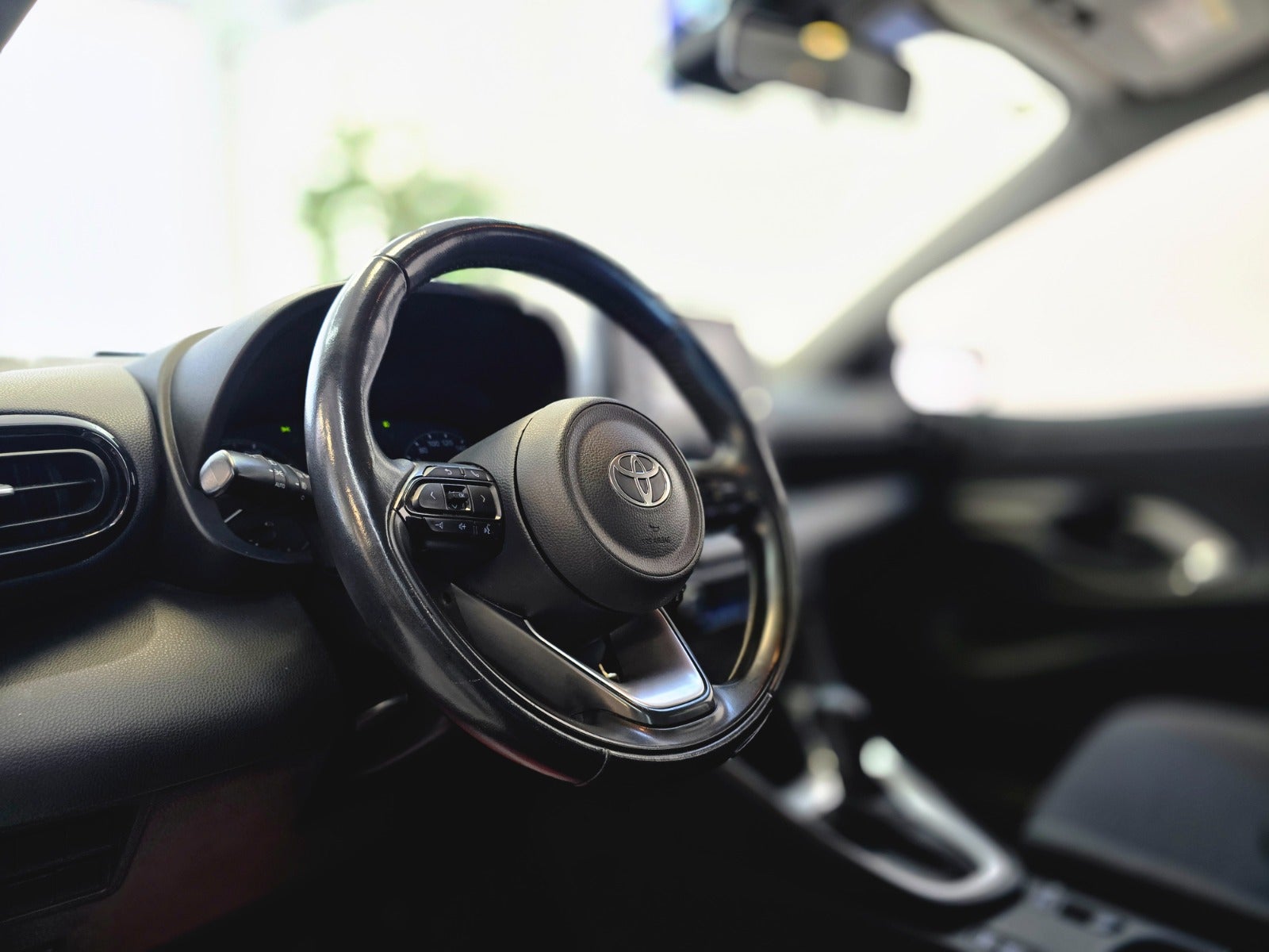 Billede af Toyota Yaris 1,5 Hybrid H2 e-CVT