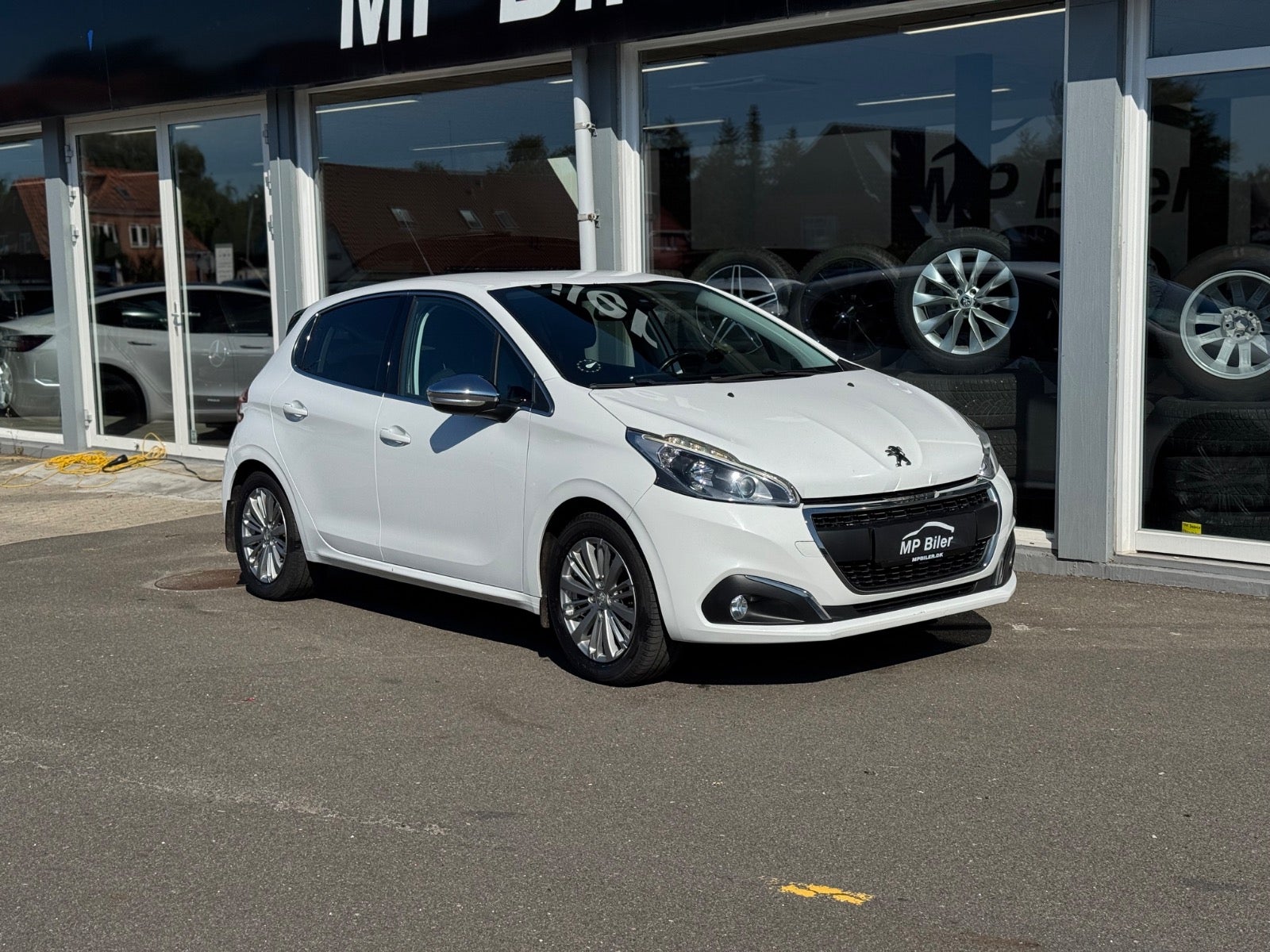 Billede af Peugeot 208 1,2 VTi 82 Allure