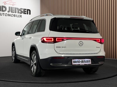 Mercedes EQB300 Progressive 4Matic Van