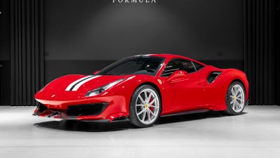 Ferrari 488 Pista 3,9 DCT 2d