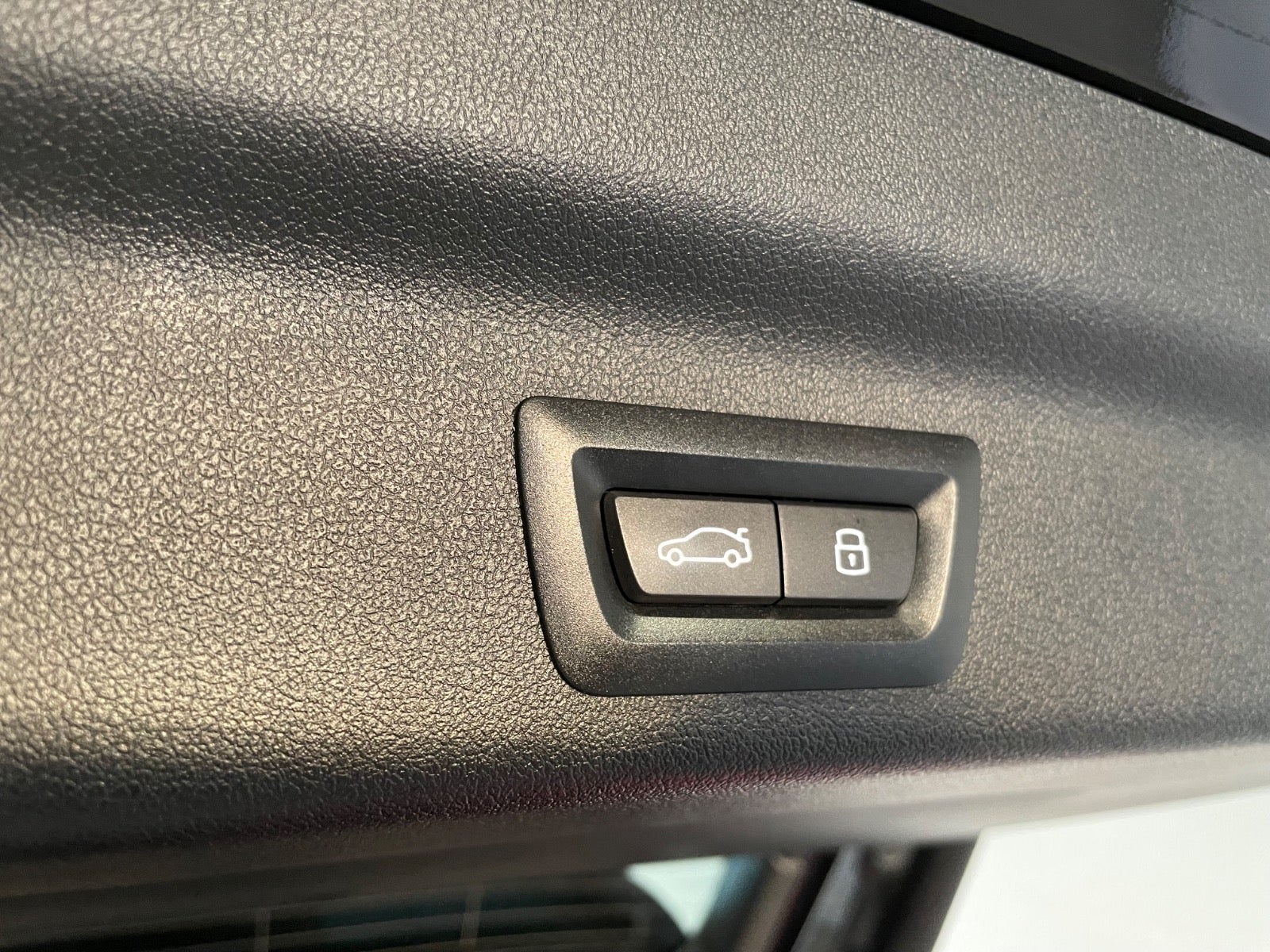 BMW iX1, Billede 14