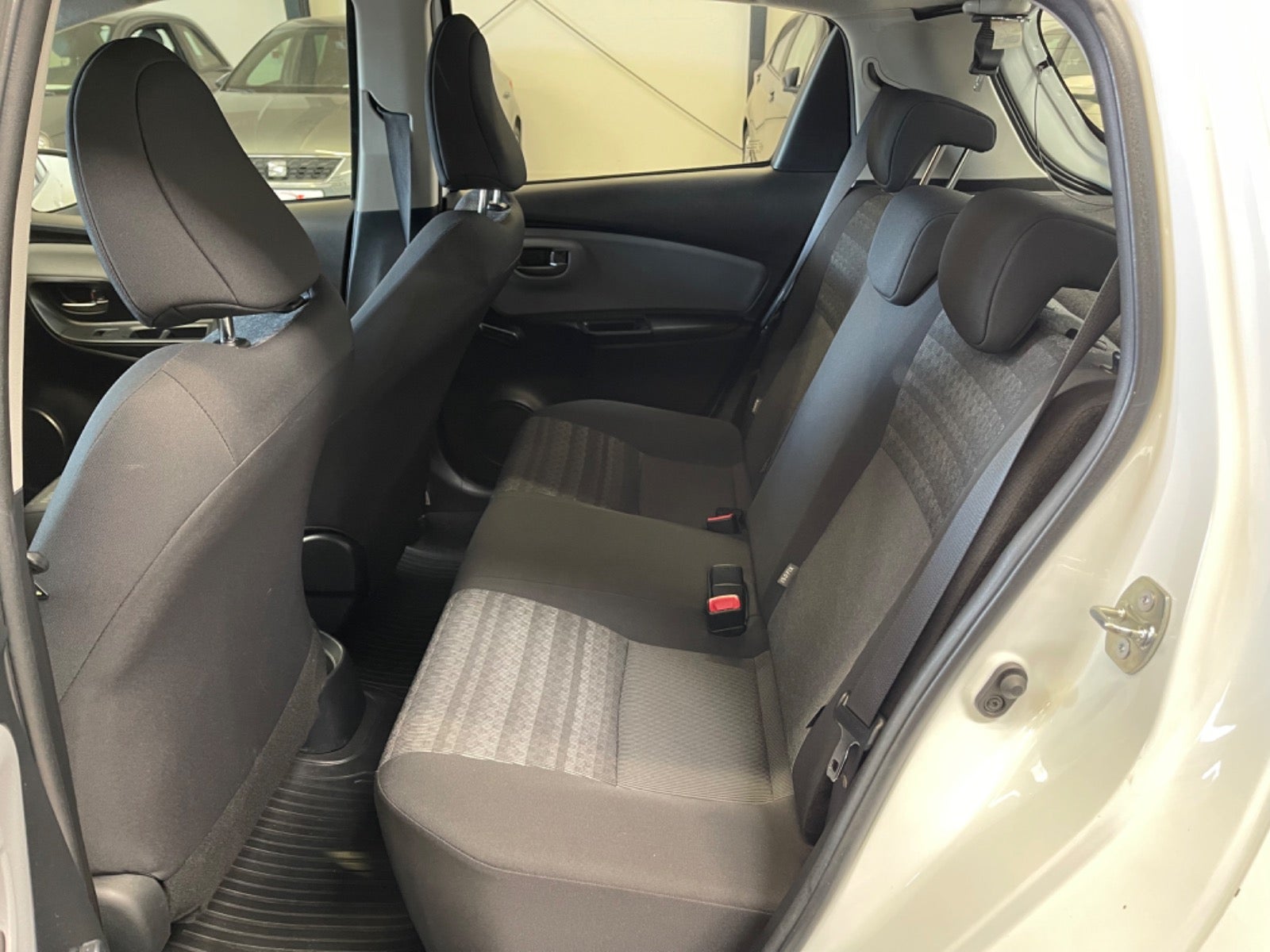 Billede af Toyota Yaris 1,0 VVT-i T2