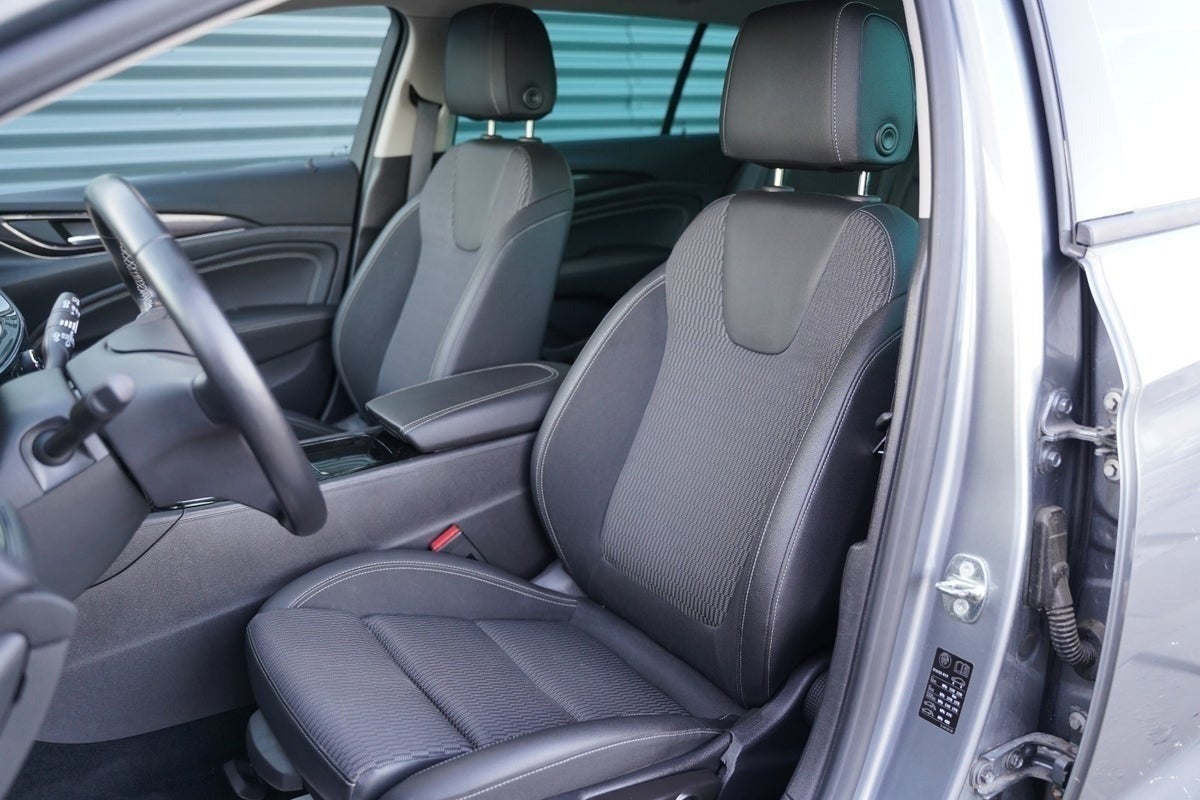 Billede af Opel Insignia 1,6 CDTi 136 Dynamic Sports Tourer aut.