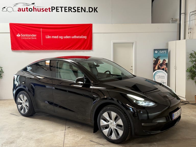 Tesla Model Y Long Range AWD