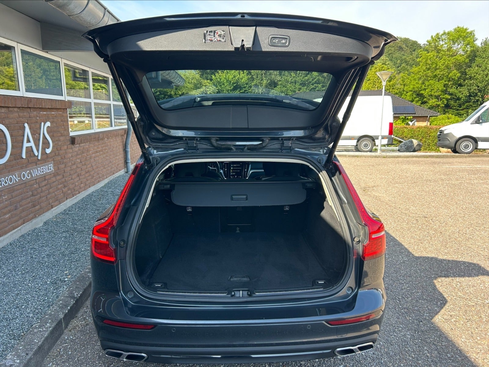 Billede af Volvo V60 2,0 D4 190 Momentum aut.