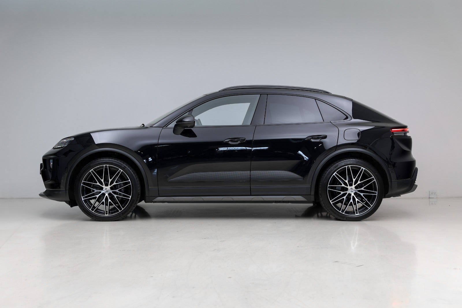 Porsche Macan 4