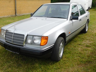 Mercedes 230 E 2,3 Benzin modelår 1989 km 337000 servostyring, el-ruder, aut.gear, tempomat, abs, se