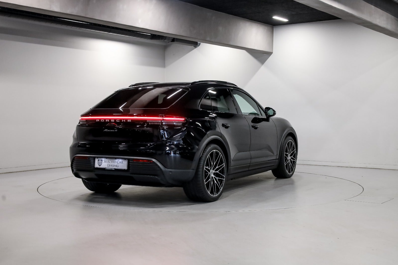 Porsche Macan 4