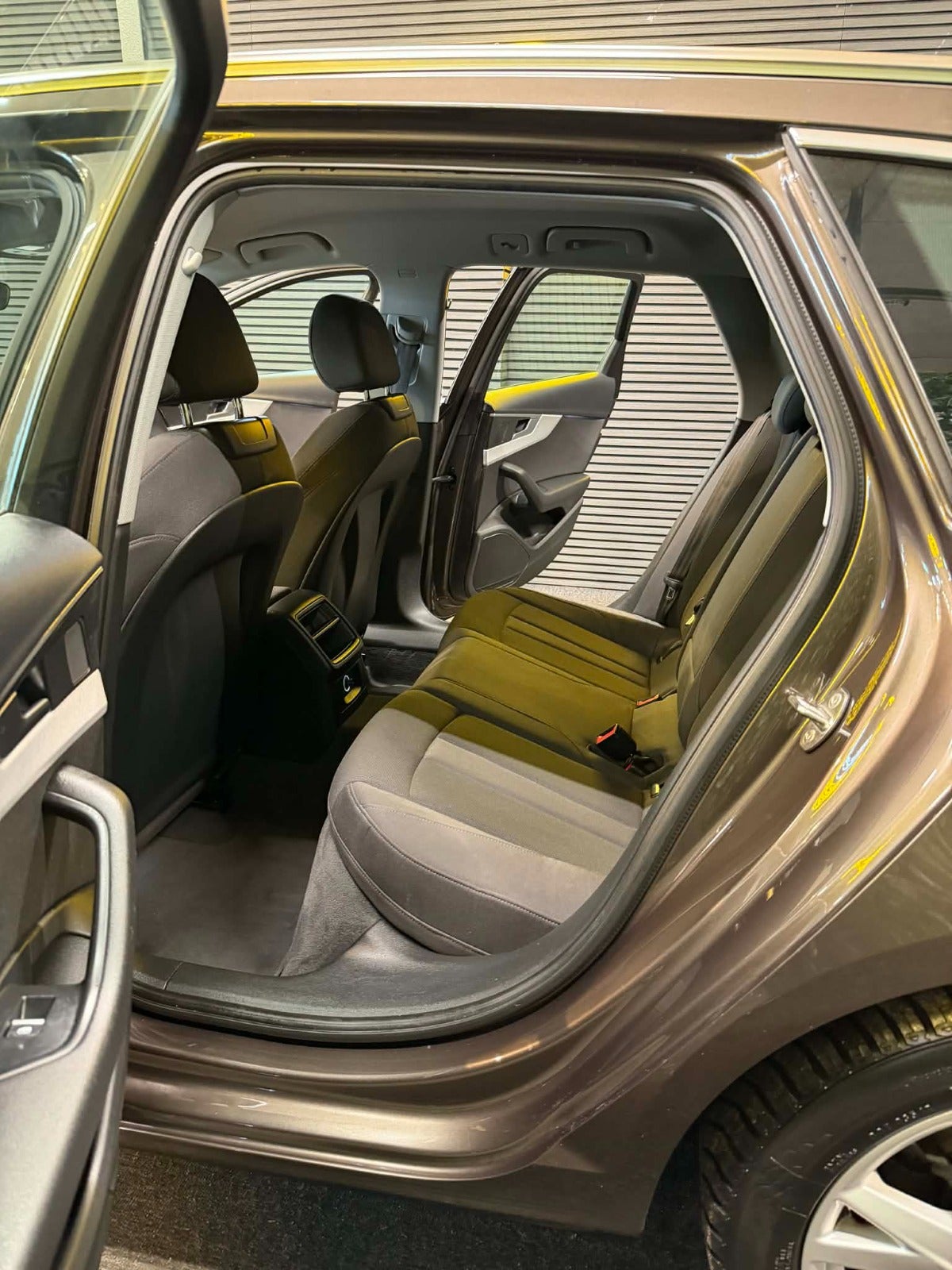 Billede af Audi A4 2,0 TFSi 190 Avant S-tr.