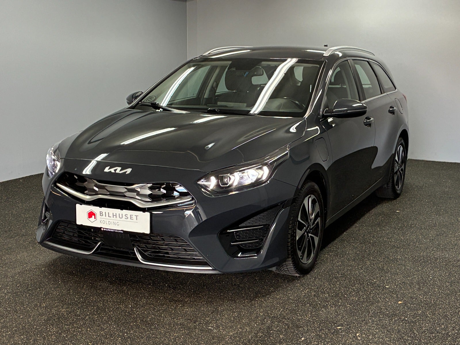 Billede af Kia Ceed 1,6 PHEV Prestige SW DCT