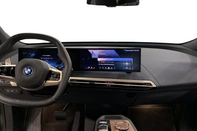 BMW iX xDrive40 Supercharged