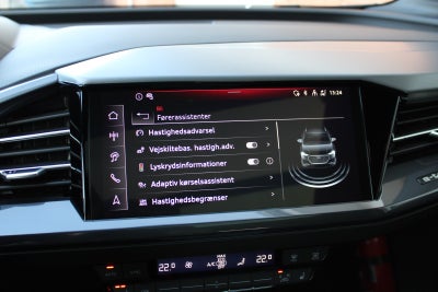 Audi Q4 e-tron S-line