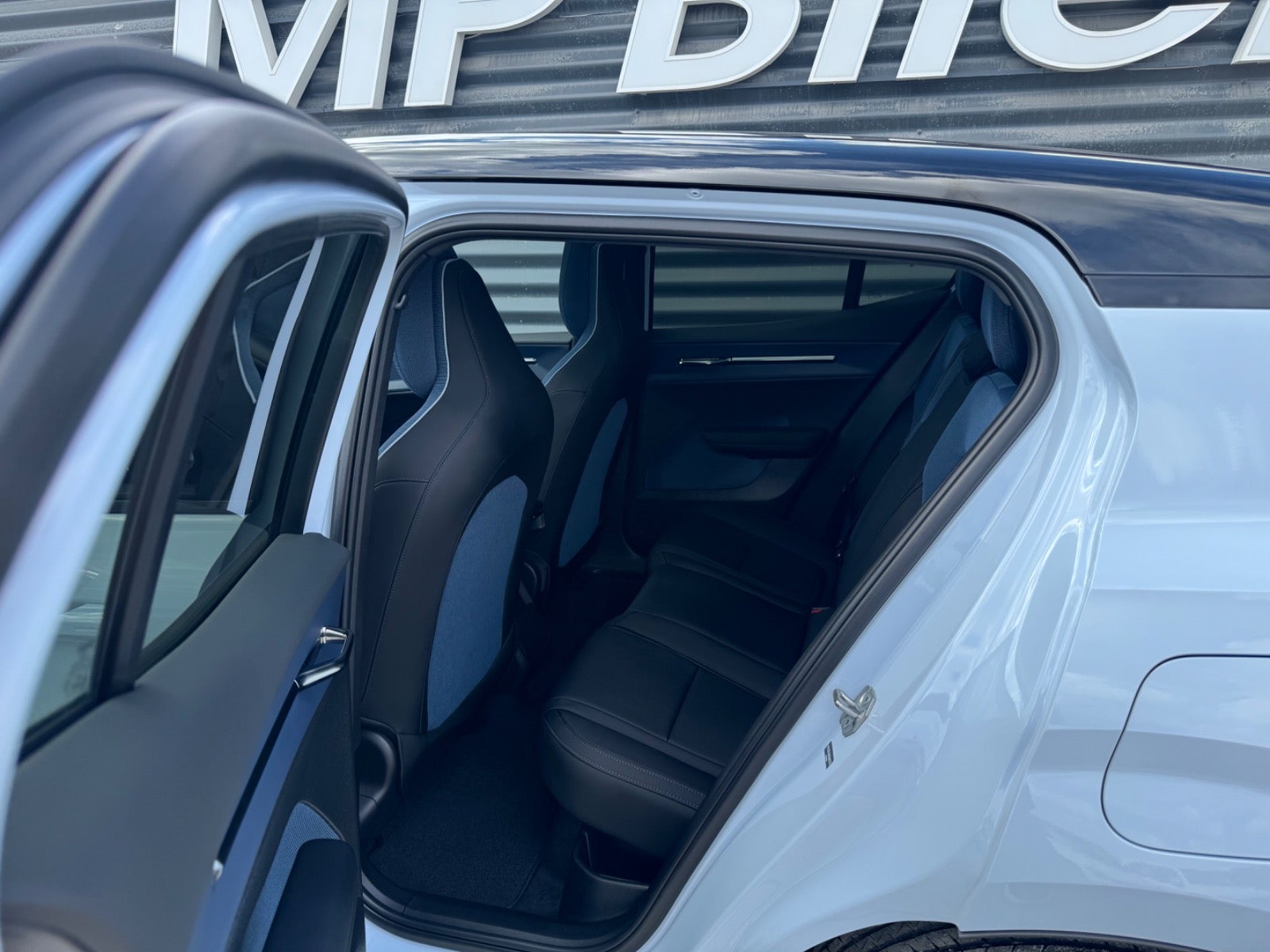 Billede af Volvo EX30  Extended Range Ultra