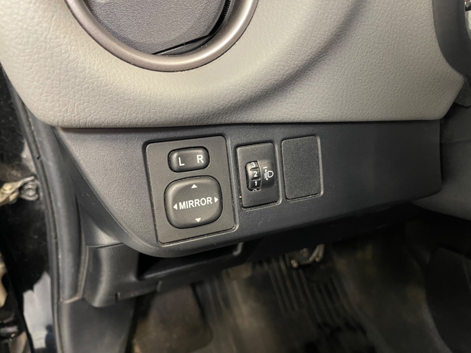 Billede af Toyota Yaris 1,3 VVT-i T2