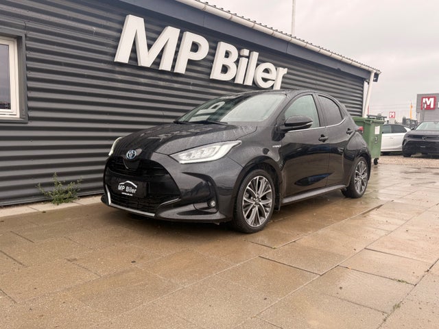 Toyota Yaris 1,5 Hybrid H4 e-CVT