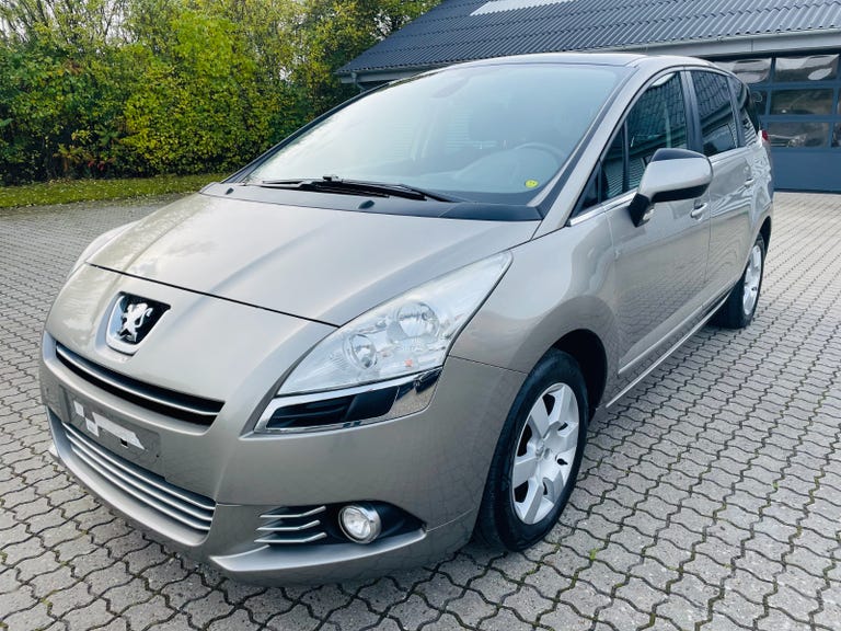 Peugeot 5008 THP 156 Active 7prs