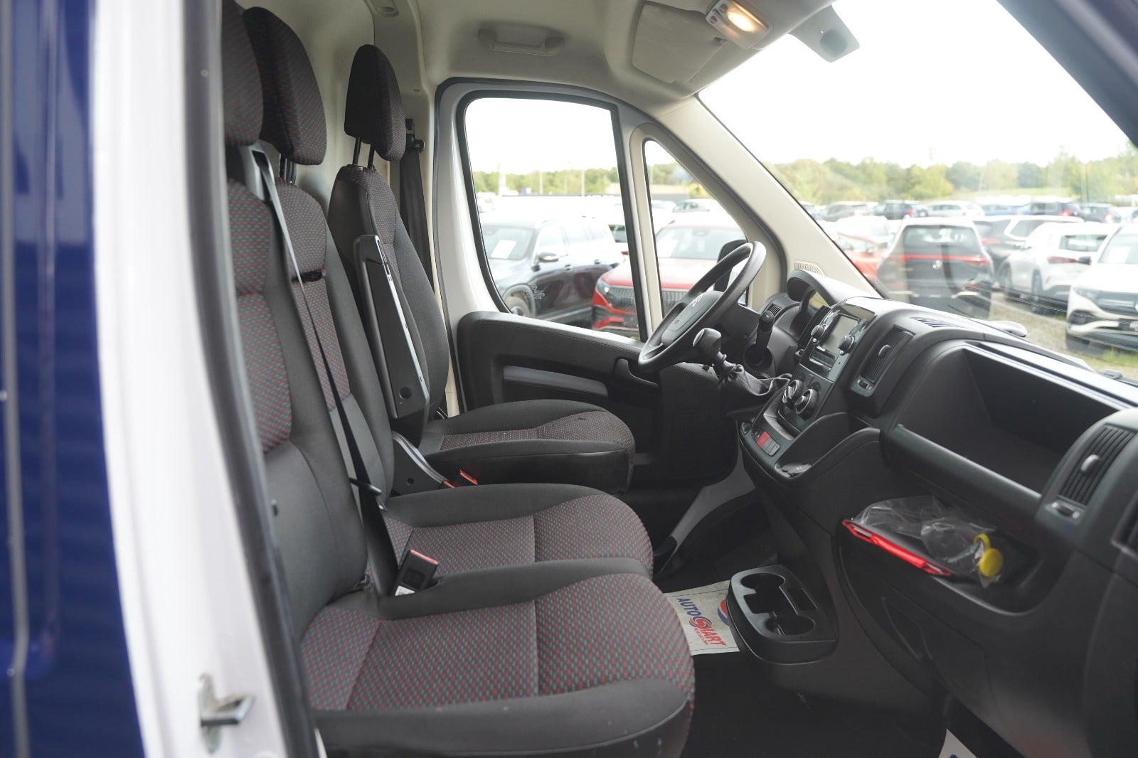 Billede af Citroën Jumper 35+ 2,2 BlueHDi 165 L2H2 FlexLine