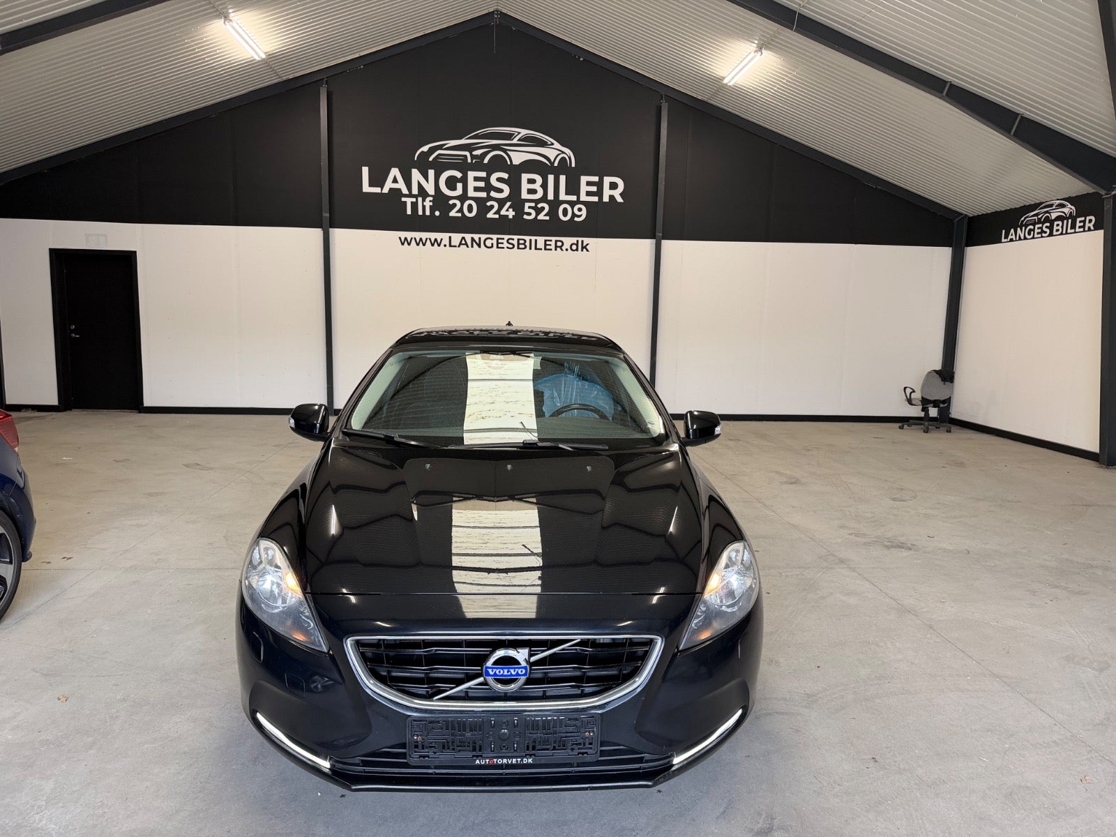 Volvo V40 D4 190 Kinetic aut. - billede 3