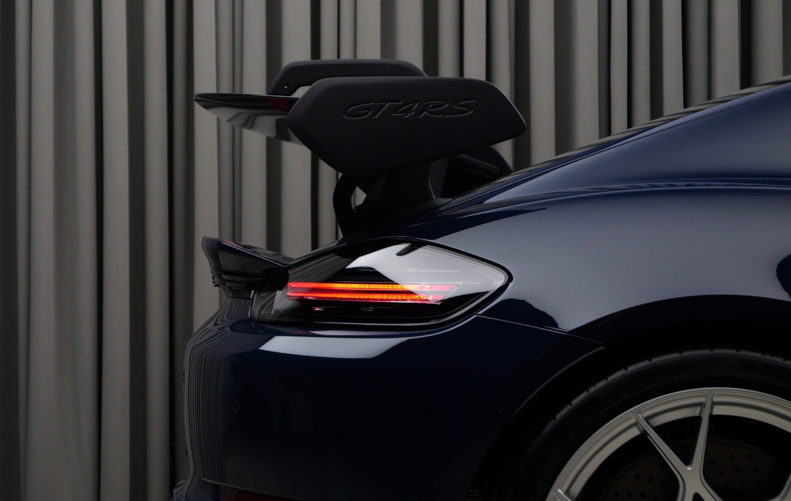 Porsche 718 Cayman GT4 RS PDK