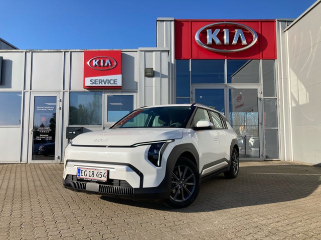 Kia EV3 Standard Range Access