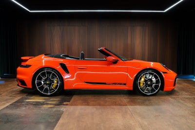 Porsche 911 Turbo S 3,8 Cabriolet PDK 2d